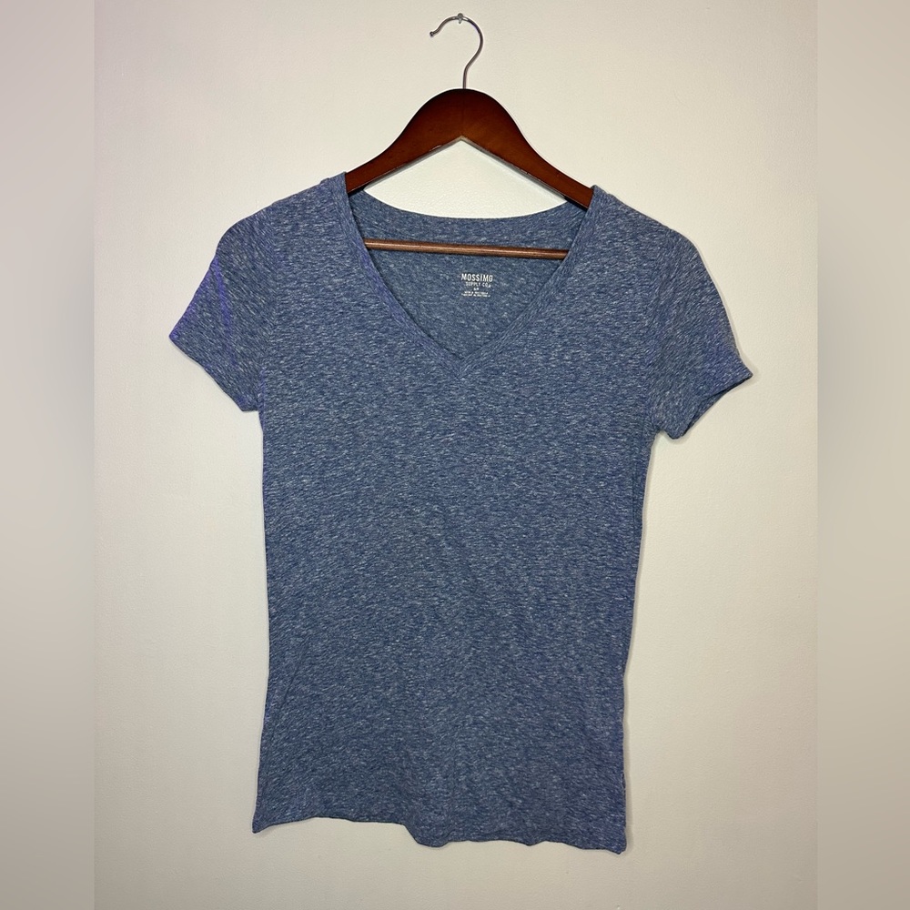 Mossimo blue V Neck Tshirt